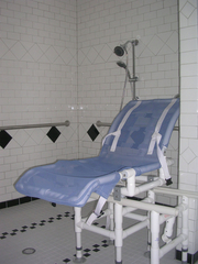 Roll-in shower with shower chair